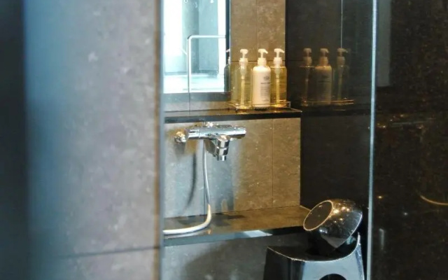 Asbo Stay Hotel – Bathroom – Kin