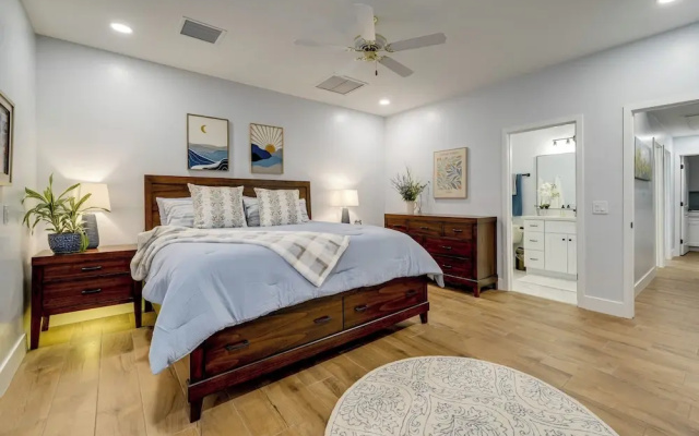 Private Pool & Hot Tub! Relaxing Mesa Apartment