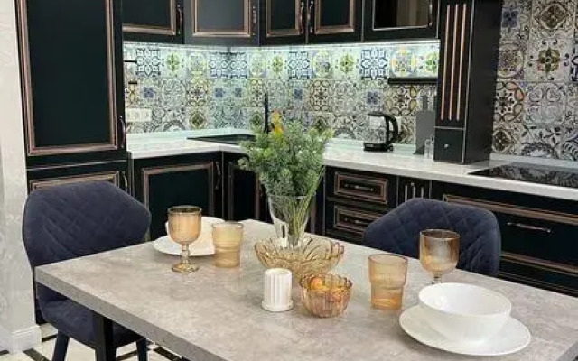 Апартаменты Эль Апарт на ул. Максима Горького д. 242