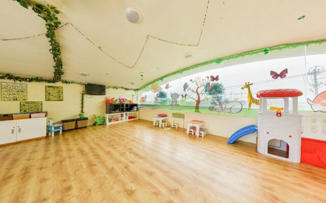 Sea Links Beach Hotel