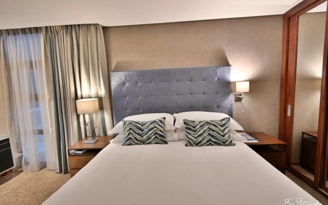 Stanville Hotel