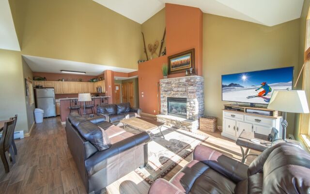 Gateway Lodge 5099 by SummitCove Vacation Lodging