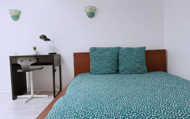 Apt 67m2 Hyper Centre: 2 Chambres, Cuisine TV Wifi