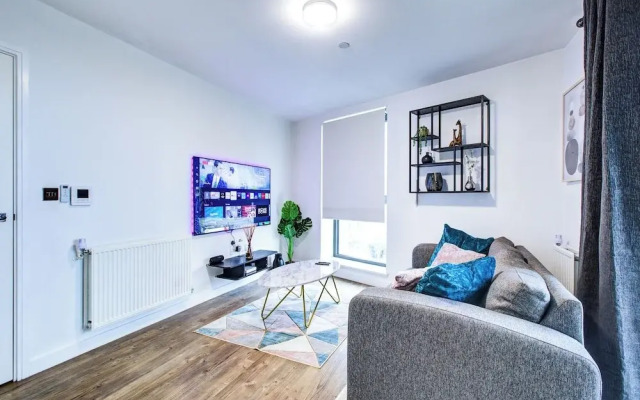 Luxe Apartment by Excel/ London City Airport