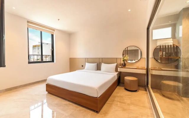 My Khe Hotel – Guest Rooms – Da Nang