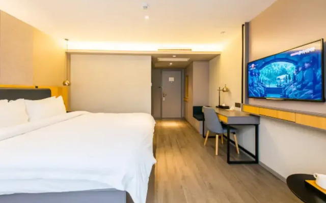 Homeinn Selected Hotel (Shanghai Hongqiao Gubei Yaohong Road Subway Station)