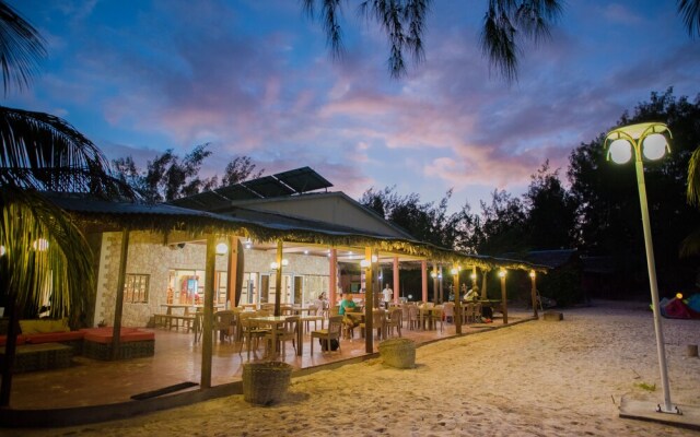 Hotel Bungalows Royal Sakalava