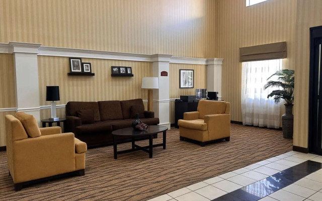 Sleep Inn & Suites Airport