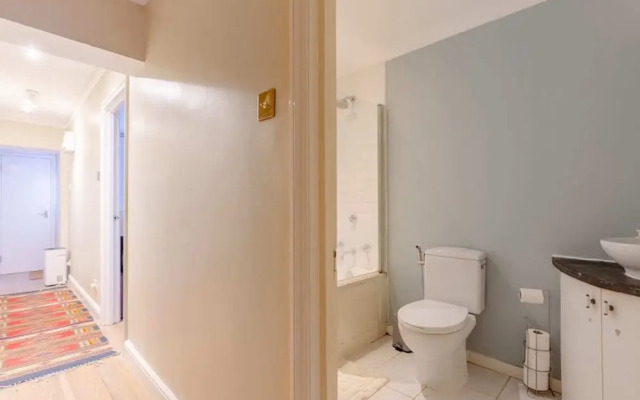 Gorgeous 2BD Garden Getaway, Victoria Park