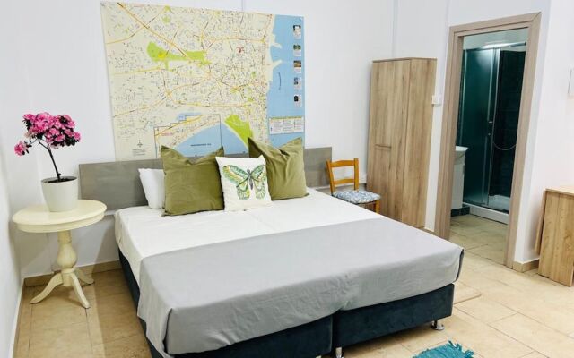 Impeccable Newly Renovated Studio in Larnaca