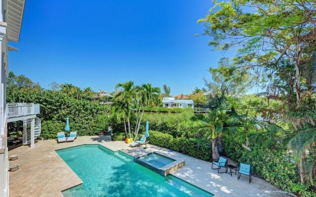 Anna Maria Beach Serenity