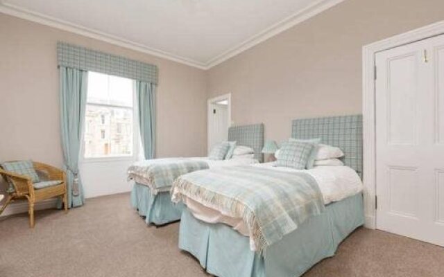 Golf Lodge Bed & Breakfast