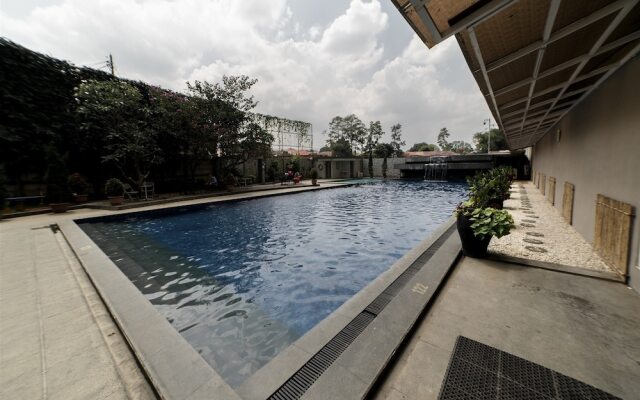 Classic Studio at Galeri Ciumbuleuit 2 Apartment