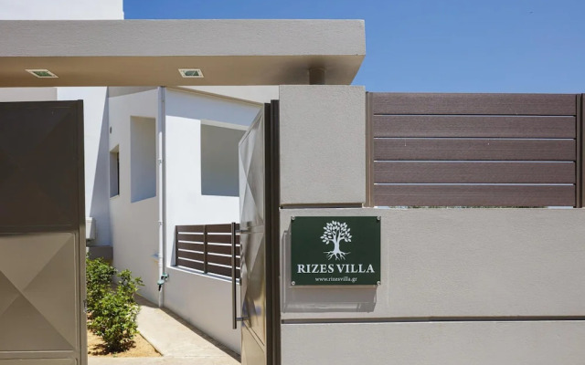 Villa Rizes Luxury in Maroulas