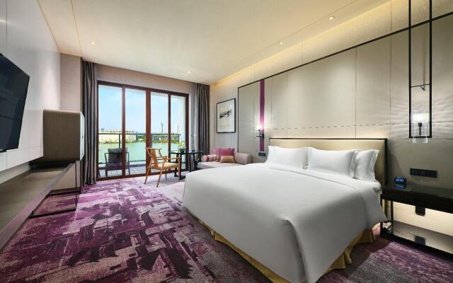 Crowne Plaza Wuxi Lake View