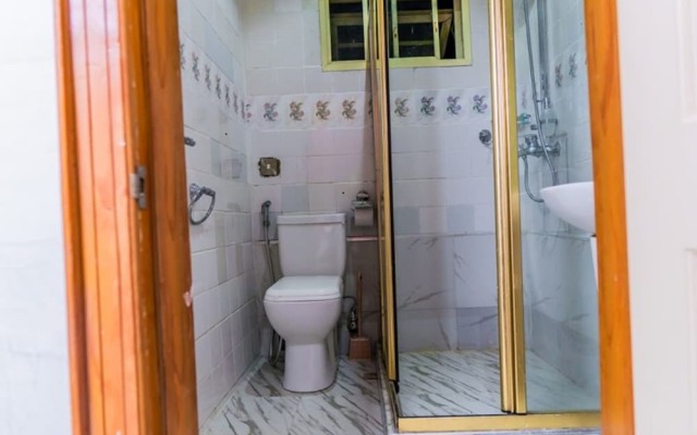 Gallani Suites Hotel