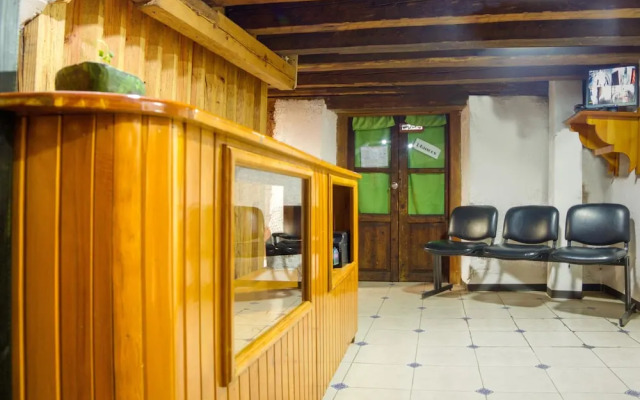 OYO Hotel Del Centro