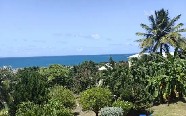 LaBelleVue Oceanview Suites and OnSite Car Rental
