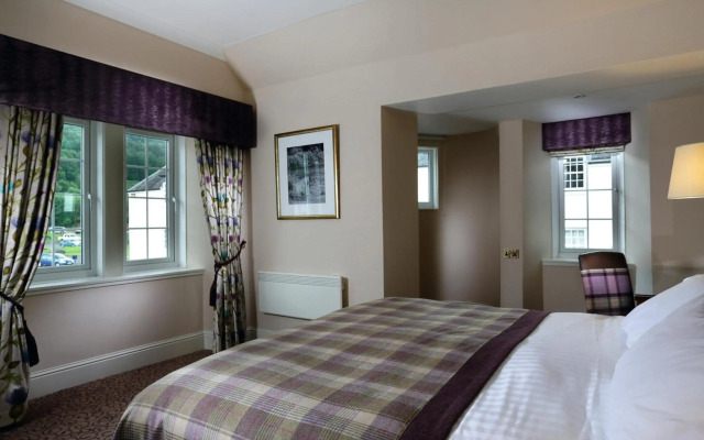 Macdonald Forest Hills Resort