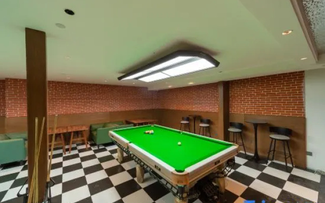 Drifting Bear Hotel (Wukesong Sijiqing Bridge Subway Station) – Entertainment – Beijing