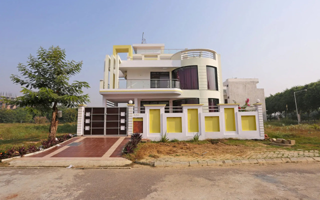 Raj Inn By OYO Rooms