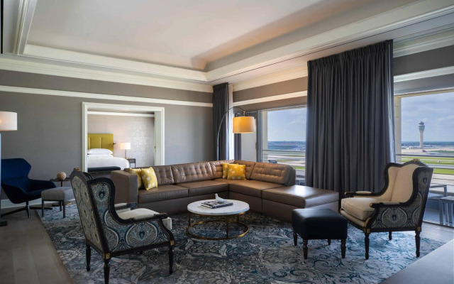 Renaissance Concourse Atlanta Airport Hotel