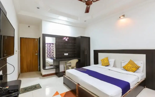 Hotel Arsh Plaza