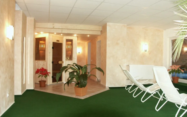 Edelstein-Hotel