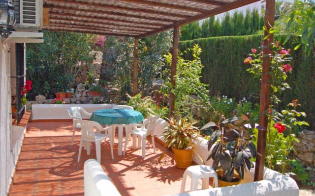House Isabel Falcone