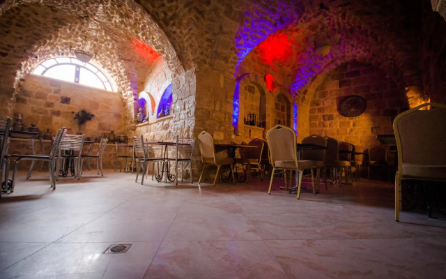 Hashimi Hotel