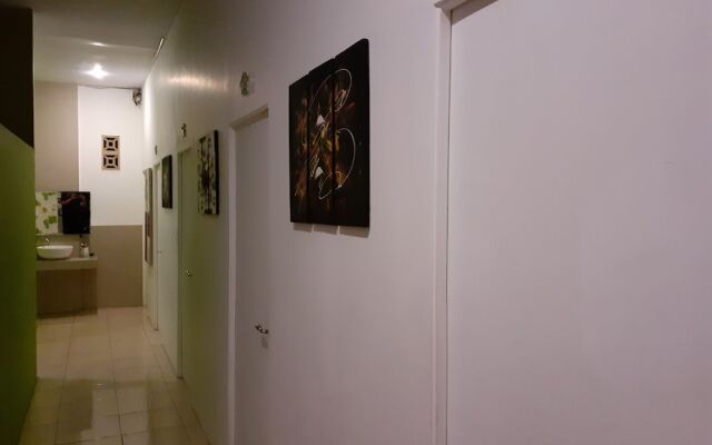 Spot On 2332 D'Green Homestay