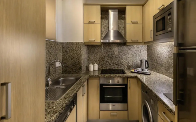 Unique Hotel & Residence