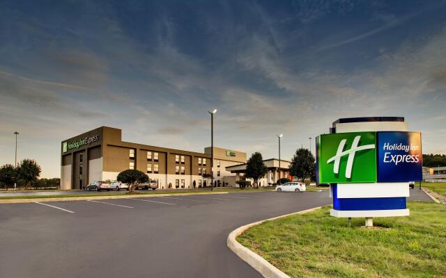 Holiday Inn Express Horse Cave by IHG