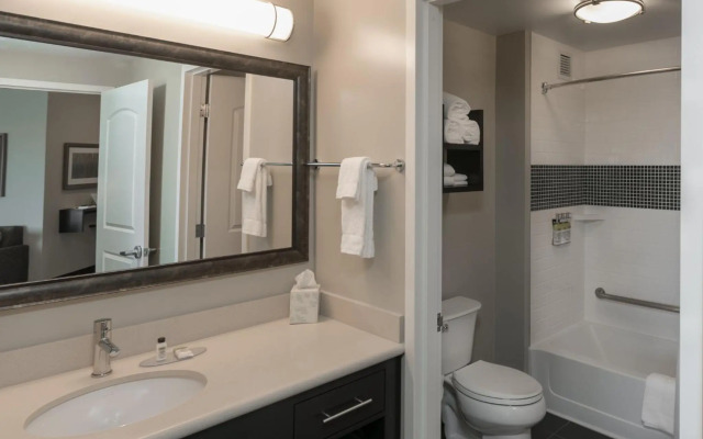 Staybridge Suites Saskatoon - University by IHG
