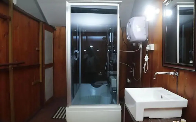 Yala Ravana AC Luxury Tented Safari Camp