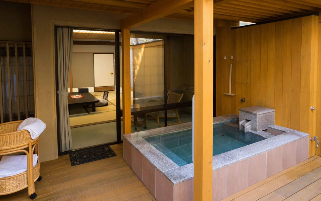 Tsunagi Onsen Shikitei