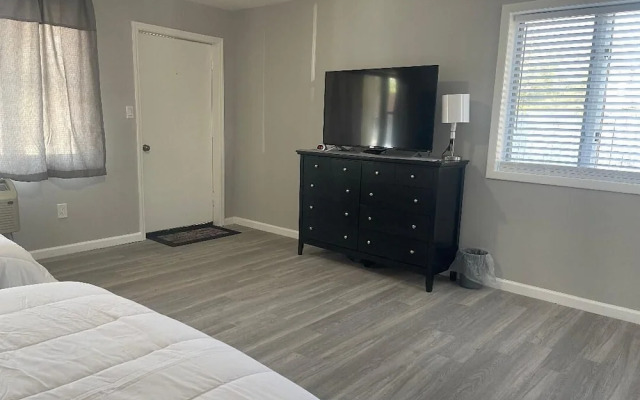 Red Carpet Inn