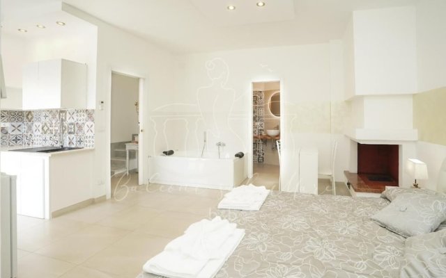 "room in B&B - B&B Balconi Sul Mare Suite With Hydromassage \"faro Bianco\""
