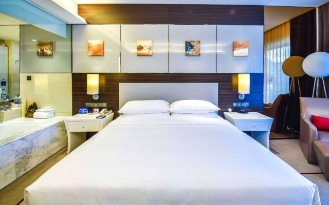 Wyndham Garden Yuhuan Downtown