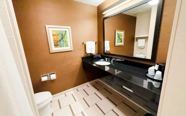 Fairfield Inn & Suites by Marriott Russellville