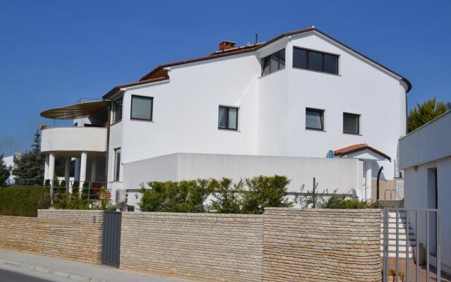 Apartments Villa Holiday