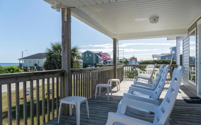 Friendship Lodge by Oak Island Accommodations
