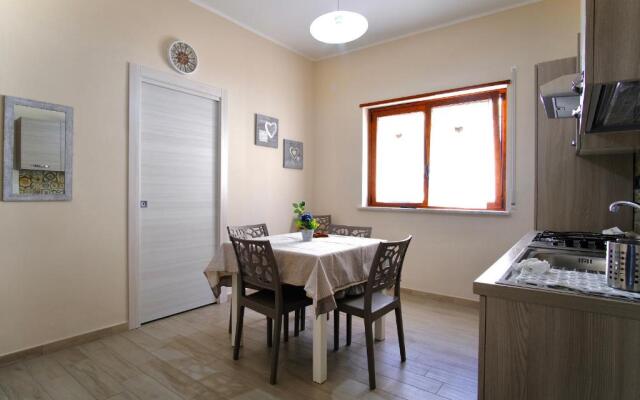 La rosa dei venti, apartment 1