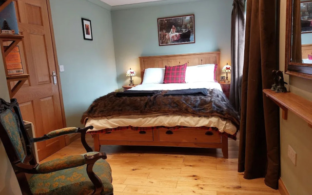 1 Bed Lodge - Sleeps 2 - Parking - Wifi