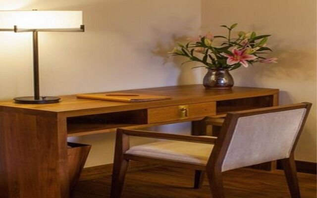 Sanctum Inle Resort