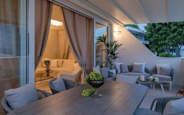 Levelup Apartment Split