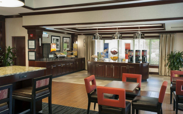 Hampton Inn Dulles - Cascades
