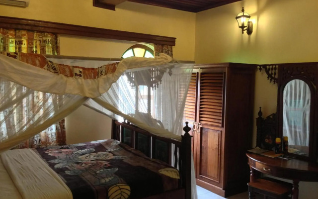 Tausi Palace Hotel