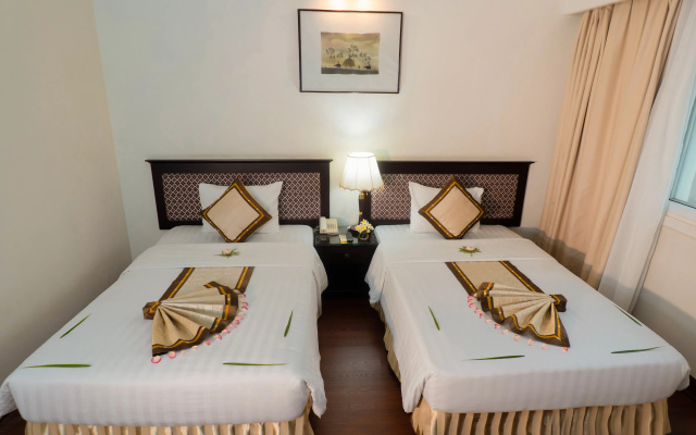 Century Riverside Hotel Hue