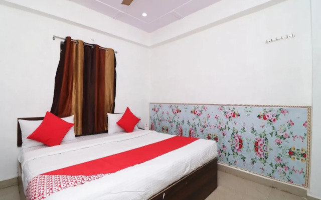 Four Season Inn by OYO Rooms
